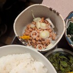 お食事処あべ - 納豆にねぎ。プチ贅沢。