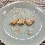 虹吉 - ウマズラハギの刺身と肝