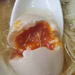 らーめん 又右衛門 - 味玉はと半熟とろとろ