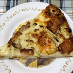 ブーランジェリー スドウ - ベーコンと玉ねぎがクリームソースと合う！