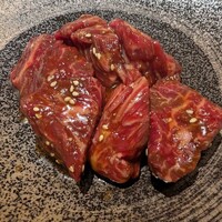ホルモン焼肉 富や 栄店 - 