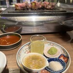 酒と焼肉ニュートミー - 