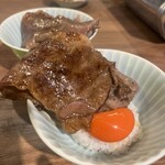 酒と焼肉ニュートミー - 
