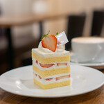 ル・ピノー - 料理写真:ガトーフレーズ