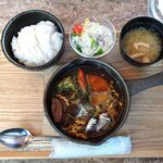 洋食屋 銀座ランプ亭 - 牛タンシチュー1,400円（ご飯、生卵おかわり無料、テイクアウトコーヒー無料）