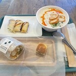 wanna manna 東京 飯田橋サクラテラス店 - 
