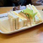 コメダ珈琲店 プラットモール長崎店 - 