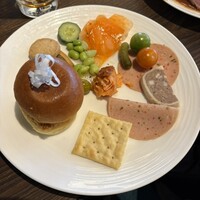 フォルク キッチン オールデイダイニング  - 