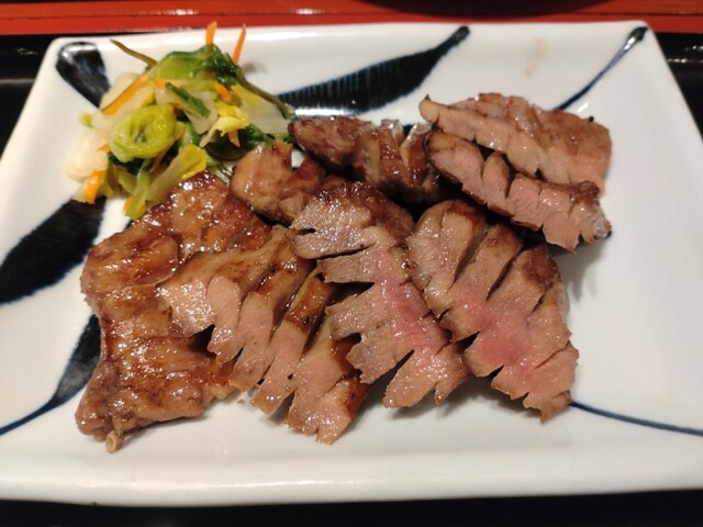 ぎゅうたんさま Gyutan Yaki Sendai Henmi Daimaru Umeda Ten - Osaka/Gyutan (Beef