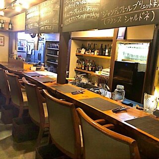 まるで大人の隠れ家。大切な方とゆったり寛ぐ至福のひと時を