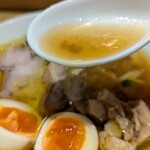 親鶏中華そば 綾川 本店 - 