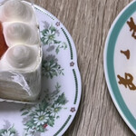 モーツァルト - 今回頂いたのは、左のエルトベアオーバストルテ(550円)と栗(500円)