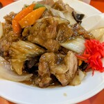 東菜館純ちゃん - 豪快な丼ぶり！