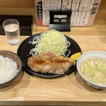 とんかつ 美濃屋 - 