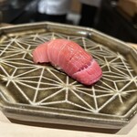 鮨 若尊 - 本マグロ中トロ