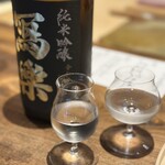 温石 - 甘口、辛口を飲み比べて。