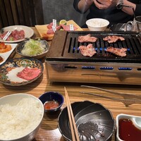 焼肉ホルモン せがれ - 