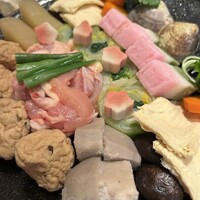美々卯 本町店 - お餅が三色餅です♪