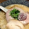 地鶏と金目鯛 中華そば 鶯