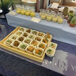 オールデイダイニング・ポモドーロ - 冷静スープと小鉢の数々