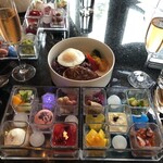 ハイピリオン・ラウンジ - 