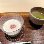 料理屋 稲家 - 【 酒粕プリン 】