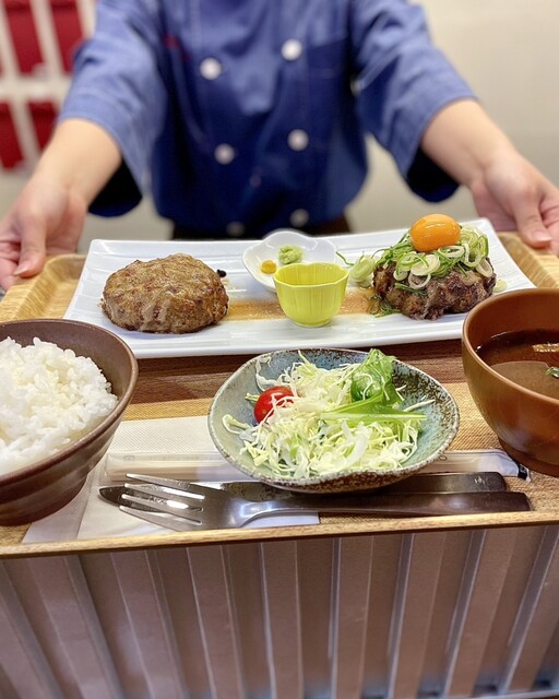 Sakurayama Miton Marunochi Ten photo 2