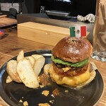 BEER STAND WORLD BURGER 池袋西口本店 - 