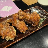 かんない 諸星 - 鶏うで半分唐揚げ
