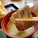 網元料理あさまる - あら汁に大きな身