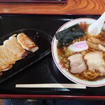 山崎屋食堂 - 料理写真: