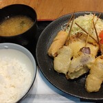 串かつ でんがな - 串カツA定食780円