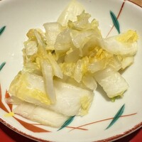 鰻う おか冨士 - 主役を引き立てる香の物