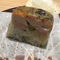 おみ乃 神谷町 - 伊達鳥　もも肉　棒寿司
