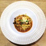 バール トレンタ トレ - 特製手打ちラザニア（￥1680）。この料理に、冬らしさを感じます