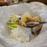 キッチン ブルー グローブ - あさり、ジャガイモです