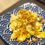 鵠沼海岸 蕎麦兄 - そば屋のポテトサラダ（680円）。