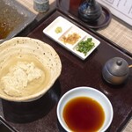 鵠沼海岸 蕎麦兄 - そばがき（1,130円）。