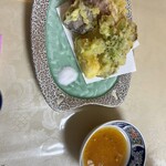 六兵衛 - 天ぷら盛り合わせ