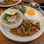 オチャバーカフェ - 