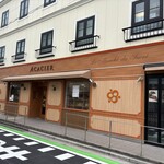 アカシエ - 可愛らしい店構え