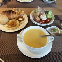 Restaurant al camon - ブュッフェ（パン、スープ、サラダ、ドリンク、デザート）
