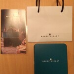 ブノワ・ニアン 銀座 - 持ち帰り紙袋無料サービス有・ありがとうございます◎