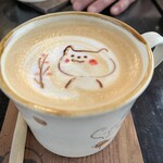 マデイ カフェ - ドリンク写真:カフェラテ