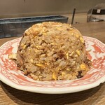 バル DAKEジャナイ中華 - 旨味爆裂しっとり系ちゃーはん¥980