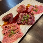 炭火焼肉 にく式 - 