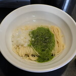 丿貫 - 葉ニンニクのあえ玉400円