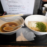 丿貫 - 葉ニンニクのあえ玉着丼