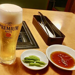 焼肉の万福 石山応援団 - 生ビールとお通し