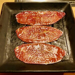 焼肉の万福 石山応援団 - 近江牛姫和牛天肉